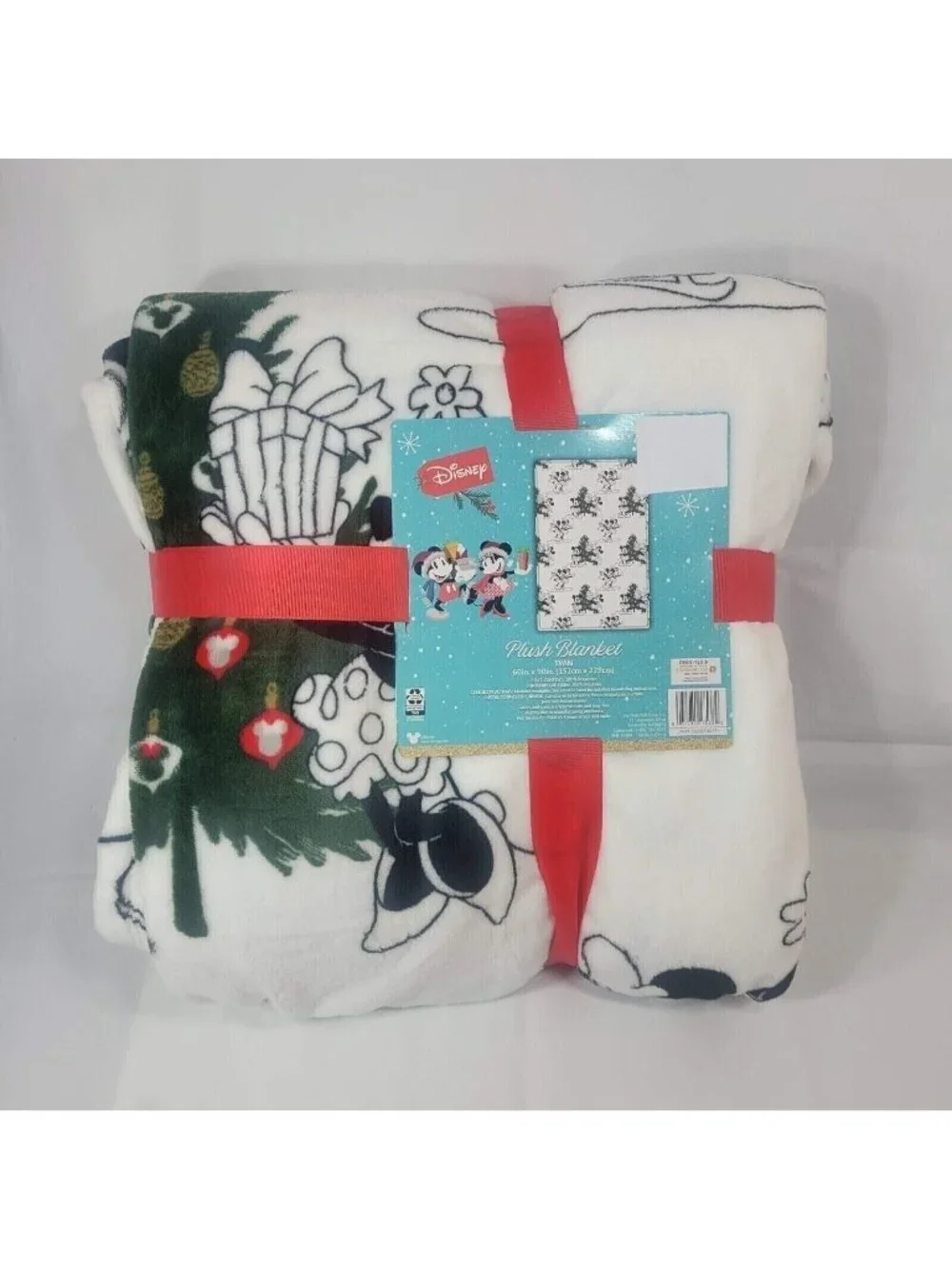 Disney Christmas Plush Blanket 60 x 90 Mickey Minnie Mouse Xmas Tree Ice Skate